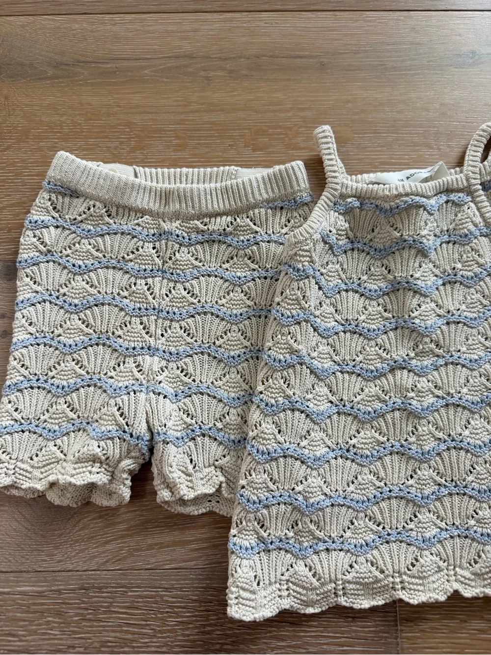 H&M Adorables Cream & blue Crochet/knit set